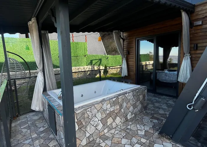 Dream Deluxe * ספנג'ה